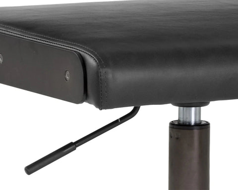 Davis - Office Chair Sunpan