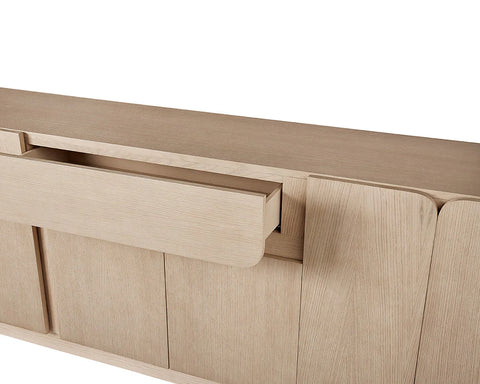 Arezza - Sideboard Sunpan