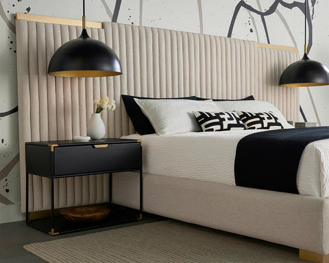 Doone - Nightstand Sunpan