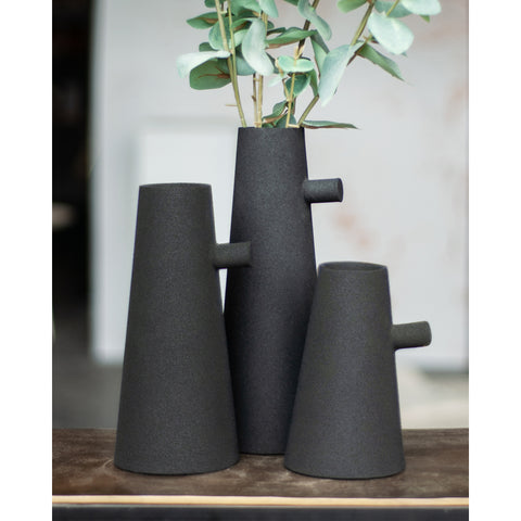 Aflynta - Vase (Set of Three) Renwil