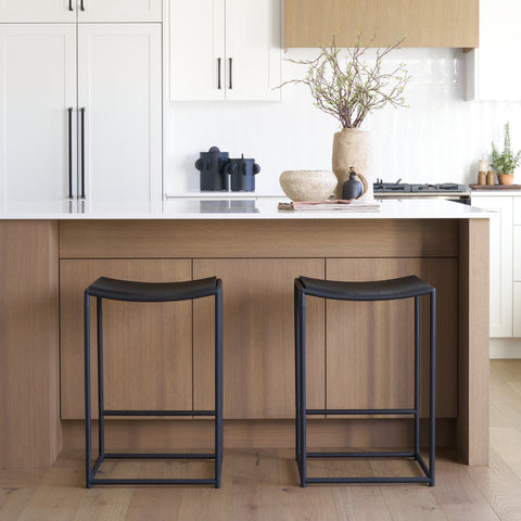 Taniel Black - Counter Chair Mercana