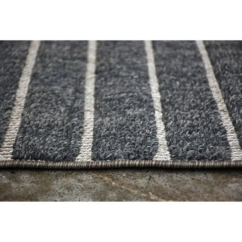 Ambrose(RAMB-10418-58) - Power Loomed Rug Renwil (5'3"x7'3" FT)