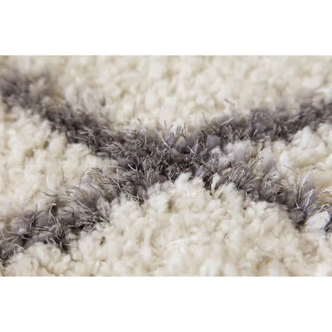 Carrara(RCAR-37019-58) - Power Loomed Rug Renwil (5'2"x7'2" FT)