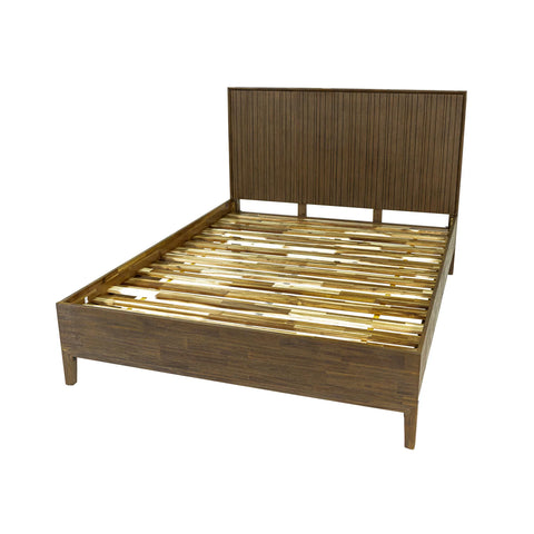 West -Queen Bed