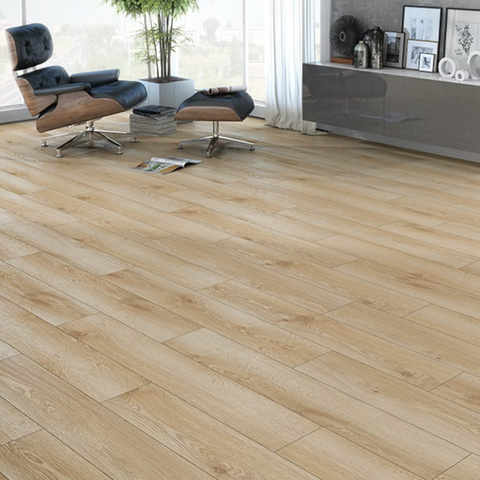 Trend Oak 8mm Laminate Flooring -$3.03 Sq.Ft (Sold per box) Planchers1867