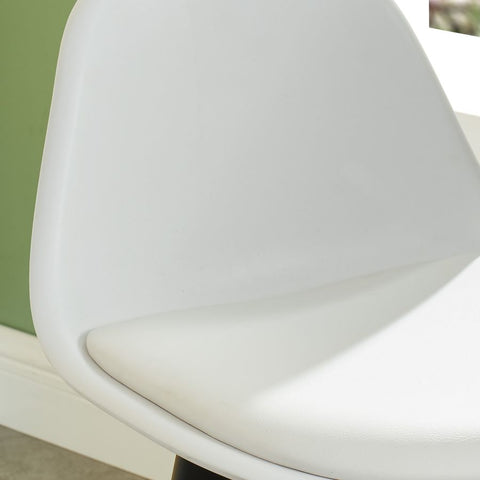 Diablo White - Counter Chair WW (Set Of Two)